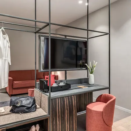 Parioli Cube ホテル