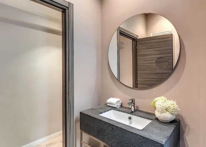 Отель Parioli Cube 4*