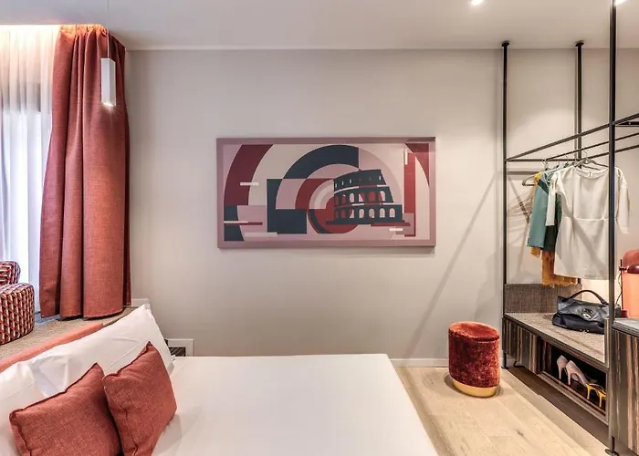 Hotell Parioli Cube 4*